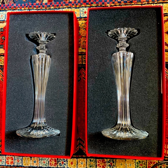 AUTHENTIC BACCARAT MILLE NUITS BOUGEOIR CRYSTAL CANDLESTICK SET OF TWO 2 - Picture 15 of 16
